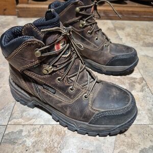 Red Wing Irish Setter 83200 6" Lace-Up Safety Toe Work Boot Women's Size 5.5B